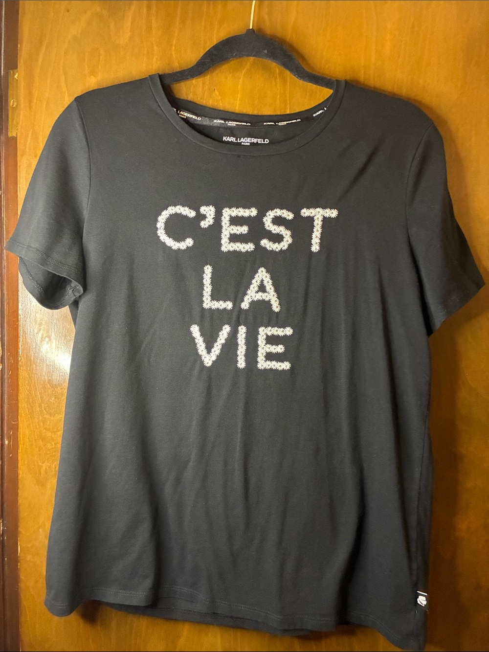 Karl Lagerfeld Black Short-Sleeve 'C'EST LA VIE' Graphic Tee